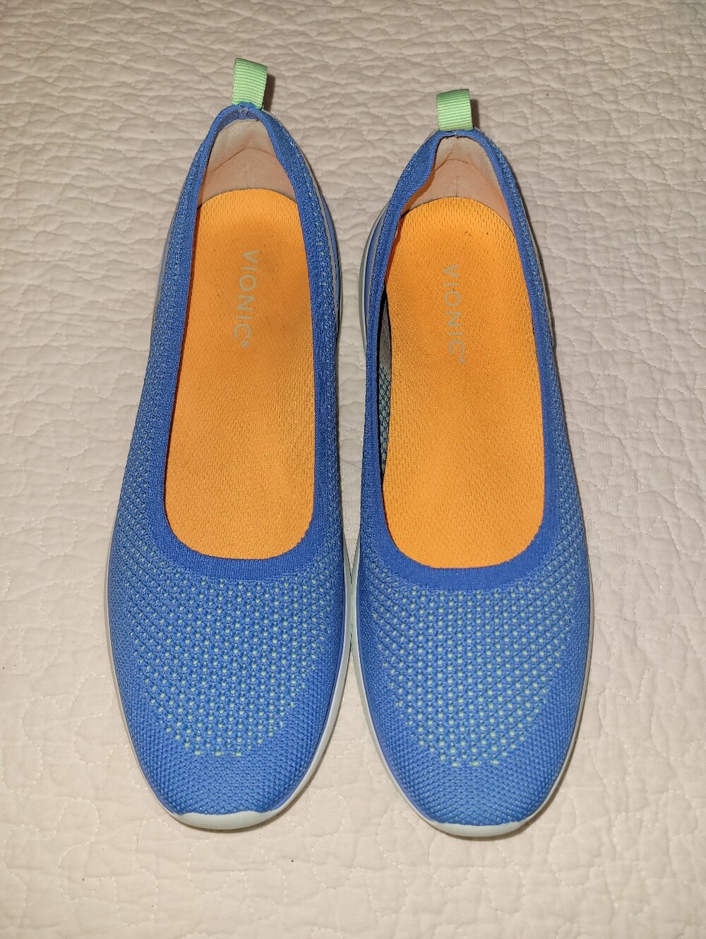 Vionic KALLIE Azure Knit Slip On Flat Like New Sz 9.5 Blue